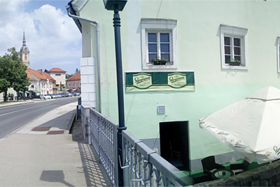 Pogled iz ulice